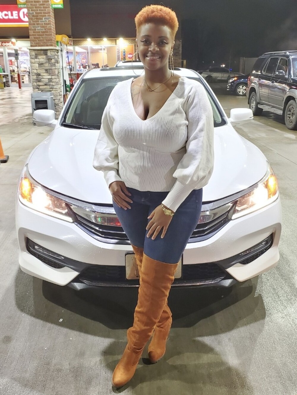 Fashion Nova White V-Neck Ribbed Sweater